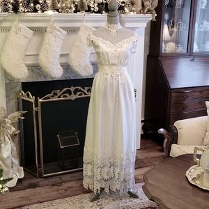 Vintage 1970's Eve of Milady Wedding Gown